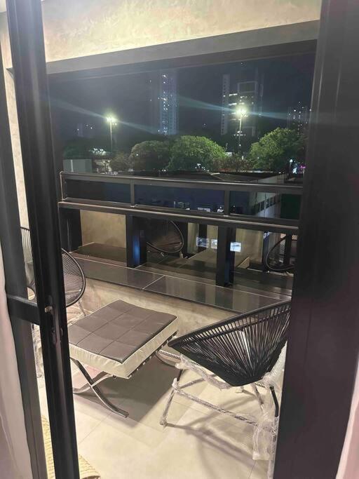 Loft Moderno E Hi- Tech Vertigo Apartment *