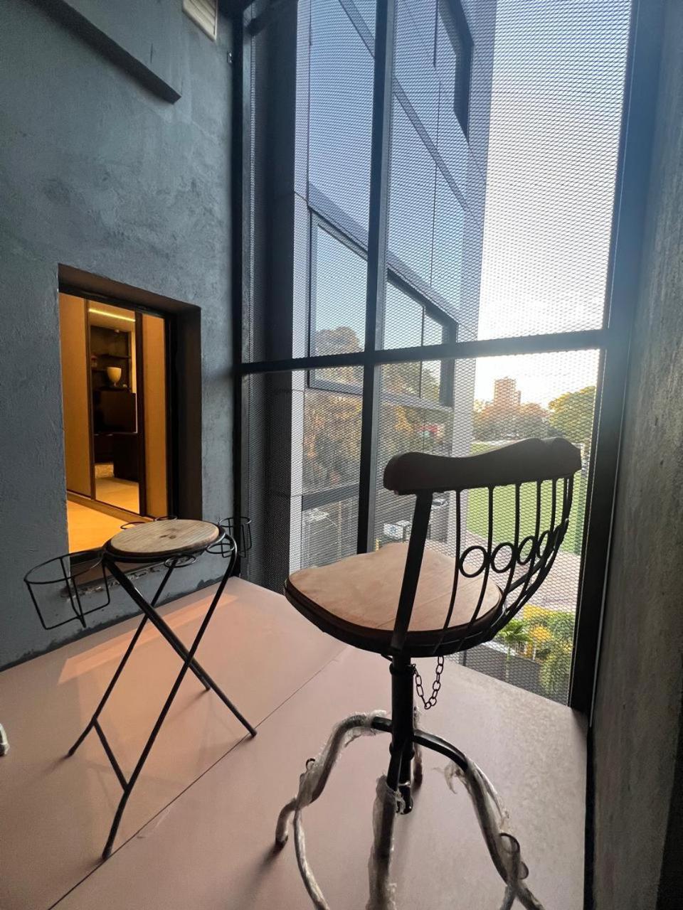 Loft Moderno E Hi- Tech Vertigo