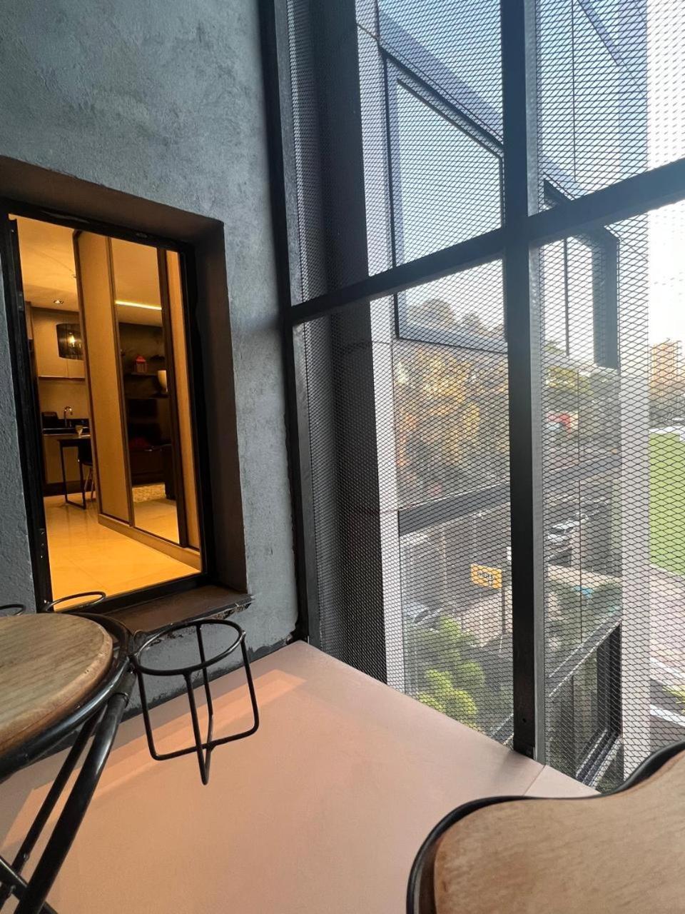 Apartamento Loft Moderno E Hi- Tech Vertigo *